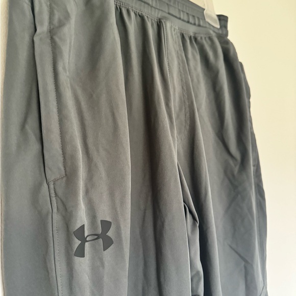 Men’s Under Armour Running/ Workout Pants M - Picture 3 of 3